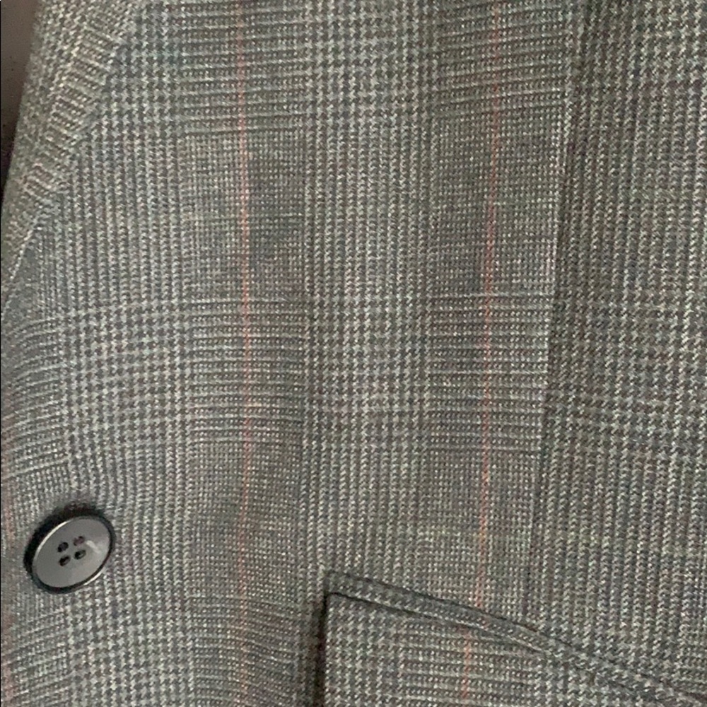 Grey Plaid Patterned Blazer - Picture 4 of 4